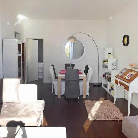 Lamartine Apartment