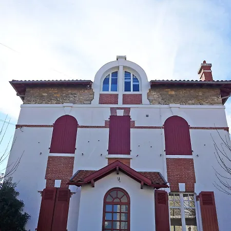 Apartment Lamartine